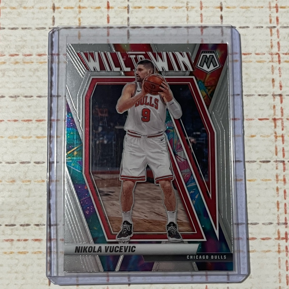 🏀 Nikola Vucevic 2021 Panini Mosaic “Will To Win” NBA Basketball Card #17